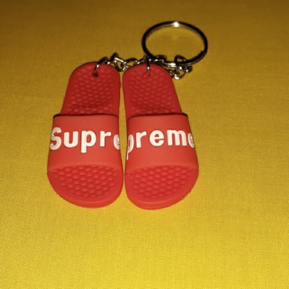 Key chains - Picture 1 of 1